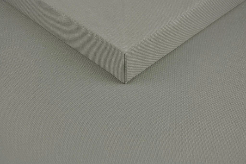 7027